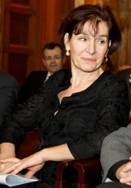 Azra Nuhefendić 